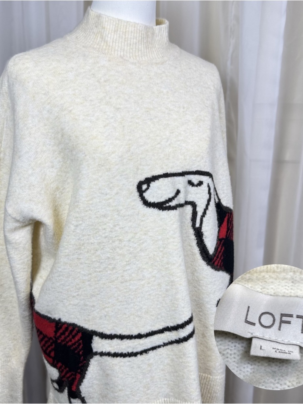 LOFT Cream Sweater with Red & Black Dachsund Motif size large dog mom plaid vet